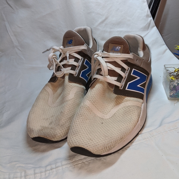New Balance 247 - Picture 3 of 4